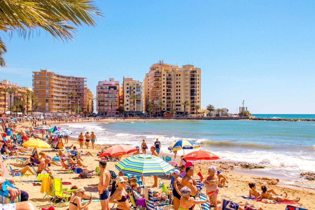 Marianna Apartment Torrevieja Bagian luar foto